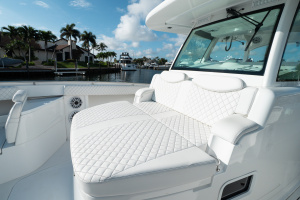 39ft HCB Yacht For Sale