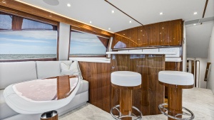 2022 Viking Convertible Cole Play Salon (6)