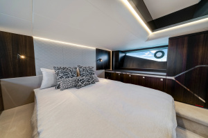 Fin 55ft Sunseeker Yacht For Sale