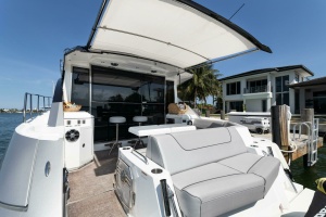 45ft Cruisers Yacht For Sale