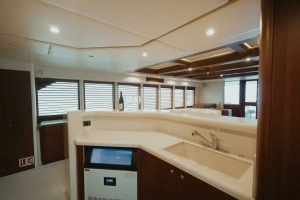 1996 Oceanfast 87 Enclosed Bridge Sportfish thumbnail 9