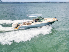 28ft Chris Craft Yacht For Sale