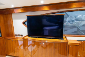 70ft Hatteras Yacht For Sale