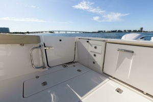 Moon Dogg 37ft Pursuit Yacht For Sale