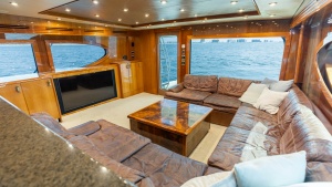2007 Hatteras 68 Convertible- KEMOSABE- Salon