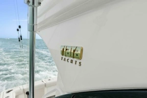 2013 Tiara Yachts 3900 Convertible thumbnail 35