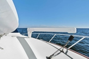 2002 Viking 65 Convertible thumbnail 51