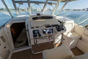 2016 Grady-White 370 Express thumbnail 3