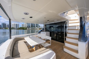 DT78 78ft Azimut Yacht For Sale