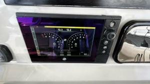 2017 Boston Whaler 330 Outrage thumbnail 8
