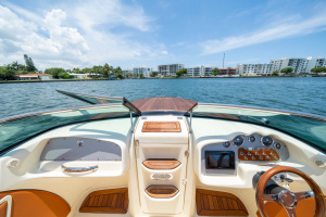 27ft Chris Craft Yacht For Sale