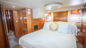 JOLIE VIE 54ft Meridian Yacht For Sale