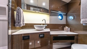 Luxurious Ensuite Bathroom