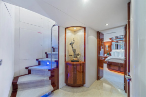 Aphrodite 80ft Lazzara Yachts Yacht For Sale