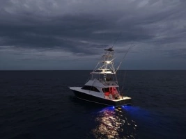 2003 Viking 45 Convertible thumbnail 52