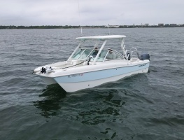 23ft World Cat Yacht For Sale