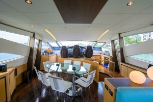 Miura 90ft Pershing Yacht For Sale