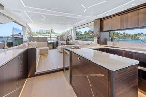 MANHATTAN 68 DEALER DEMO 68ft Sunseeker Yacht For Sale