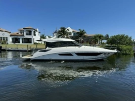 2016 Sea Ray 470 Sundancer thumbnail 1