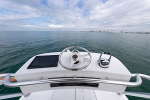 2003 Viking 45 Convertible thumbnail 19