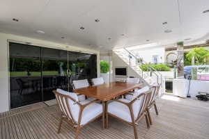 Midnight Moon 85ft Horizon Yacht For Sale