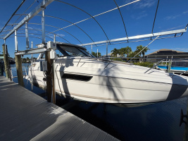 35ft Regal Yacht For Sale