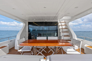 SOLARIS 65ft Uniesse Yacht For Sale