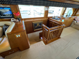 PERFECT LA DEE 75ft Hatteras Yacht For Sale