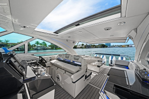 LADY CHAMPAGNE 2 40ft Formula Yacht For Sale