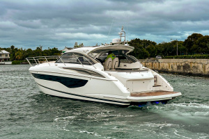GRAYSKY V 40ft Princess Yacht For Sale