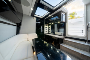 65ft HCB Yacht For Sale