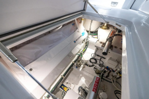 70ft Hatteras Yacht For Sale
