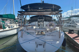 Mischievous Mermaid 44ft Hunter Yacht For Sale