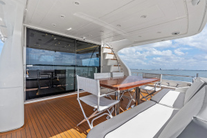 SOLARIS 65ft Uniesse Yacht For Sale