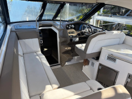 35ft Regal Yacht For Sale