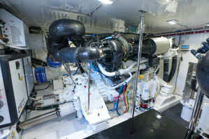 70ft Hatteras Yacht For Sale