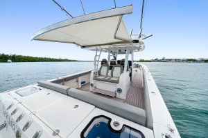 OUR TRADE 39ft Everglades Yacht For Sale