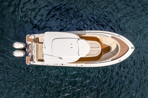 DILLIGAF 30ft Chris Craft Yacht For Sale