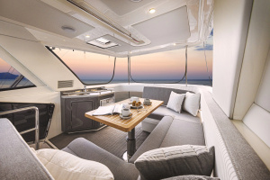 50 SPORTS MOTOR YACHT 50ft Riviera Yacht For Sale