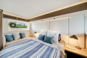 MEGNIFICENT 60ft Azimut Yacht For Sale