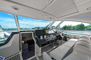 LADY CHAMPAGNE 2 40ft Formula Yacht For Sale