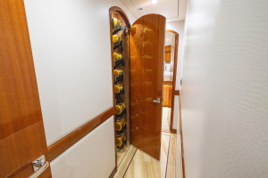 70ft Hatteras Yacht For Sale