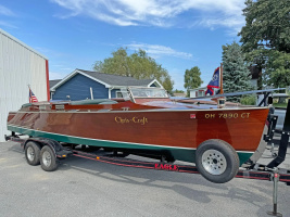 The Paragon 26ft Chris Craft Yacht For Sale