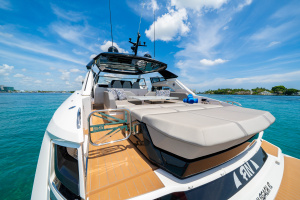 Fin 55ft Sunseeker Yacht For Sale