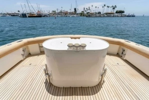 2004 Hatteras 54 Convertible thumbnail 30