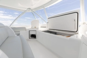 2023 Viking 72 Convertible thumbnail 82
