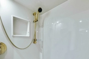 2002 Viking 65 Convertible thumbnail 35