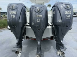 Last Resort 41ft Bahama Yacht For Sale
