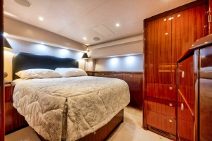 Viking 52 Smooth Operator-Master Stateroom