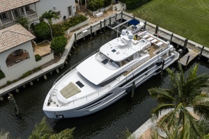 Midnight Moon 85ft Horizon Yacht For Sale